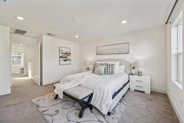 37898 Seafarer Road, Newark CA: https://media.crmls.org/mediaz/0a22fba2-7110-469a-a21a-d7f0ff2e6f18.jpg