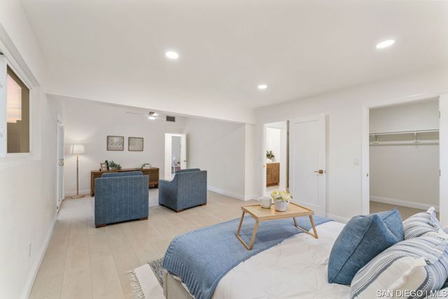 3424 Lockwood DR, San Diego CA: https://media.crmls.org/mediaz/0a23a514-2d80-436c-b796-6186a1e137e4.jpg