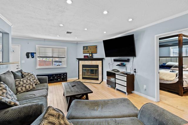 8626 Prospect Avenue, Santee CA: https://media.crmls.org/mediaz/0a262278-9bb6-4c00-a835-a91d57b171b2.jpg