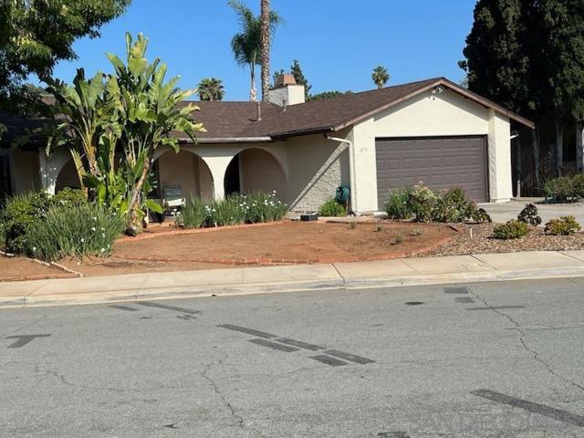873 Terra Ln, El Cajon CA: https://media.crmls.org/mediaz/0a2680a4-3e5c-461d-af08-91528e783404.jpg