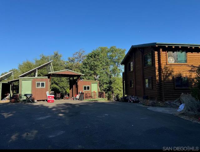 6553 Engineers Rd, Julian CA: https://media.crmls.org/mediaz/0a268405-9746-4baa-9ecf-44272293282b.jpg