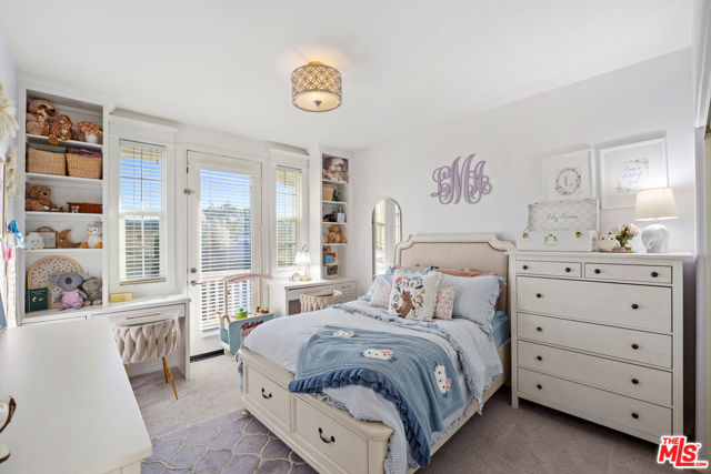 22499 Leaf Spring Court, Santa Clarita CA: https://media.crmls.org/mediaz/0a26ff33-ad5c-4615-8d35-83bc8291e9a8.jpg