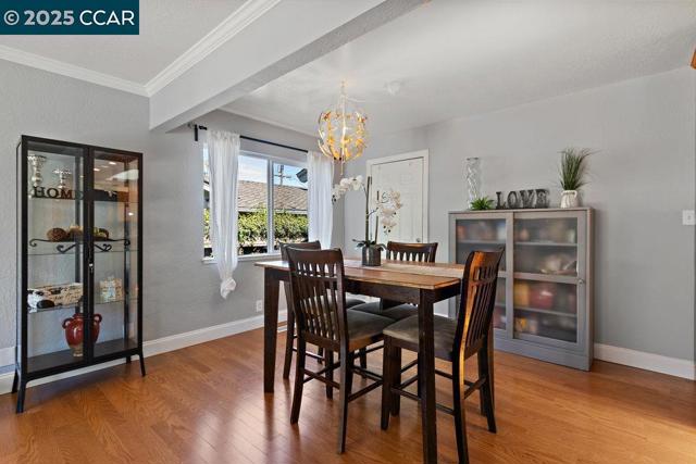 5494 Haussner Dr, Concord CA: https://media.crmls.org/mediaz/0a275c74-4d14-4999-9aa8-56585723cf8d.jpg