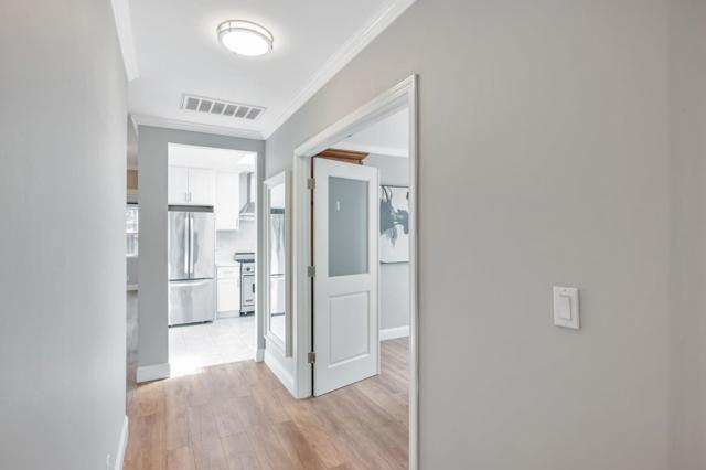 2328 Le Conte Avenue, Berkeley CA: https://media.crmls.org/mediaz/0a2798b9-9698-4d62-b016-5bd58ecae0ea.jpg