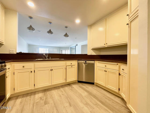 Detail Gallery Image 12 of 40 For 726 Island View Cir, Port Hueneme,  CA 93041 - 2 Beds | 2 Baths
