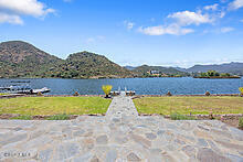 800 Lake Sherwood Drive, Lake Sherwood CA: https://media.crmls.org/mediaz/0a28c8e8-99ce-4bf6-bffa-23abb91ee0b1.jpg