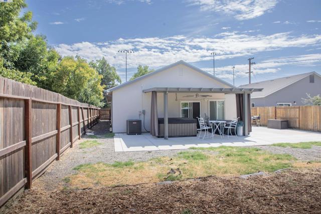 Image 27 of 32 For 516 Todhunter Ave