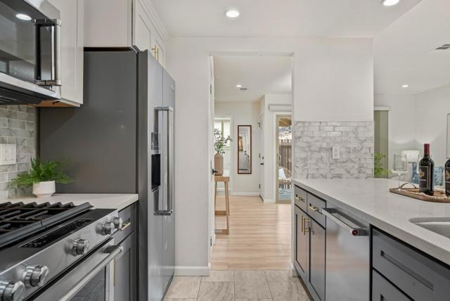 220 Red Oak Drive, Sunnyvale CA: https://media.crmls.org/mediaz/0a2a38b5-0c76-4d34-b35e-2e34fb6feb9b.jpg