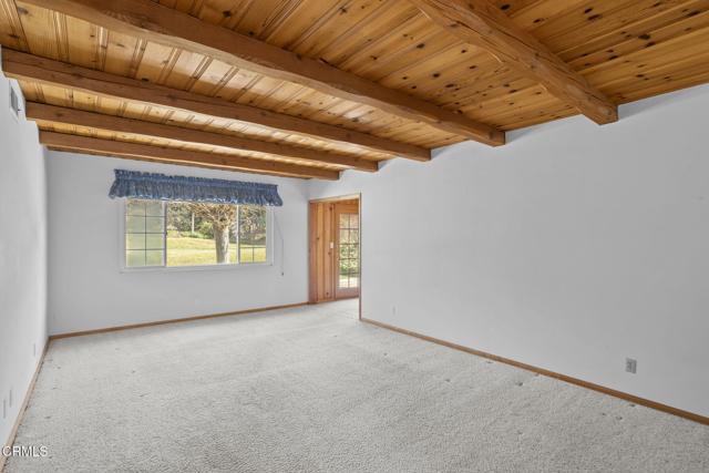 Detail Gallery Image 4 of 15 For 11765 Holmes St, Yucaipa,  CA 92399 - 3 Beds | 2 Baths