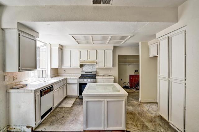 252 Waterview Terrace, Vallejo CA: https://media.crmls.org/mediaz/0a2c7731-b5dd-479a-ba36-4dfe1ce7dce5.jpg