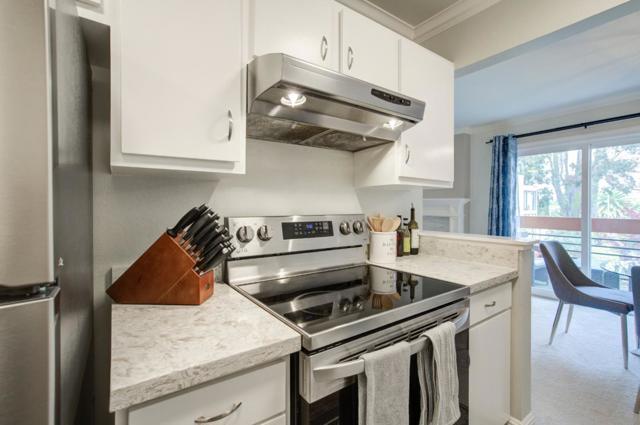 910 Beach Park Boulevard, Foster City CA: https://media.crmls.org/mediaz/0a2f9919-3751-4710-b51d-713f0d9ec877.jpg