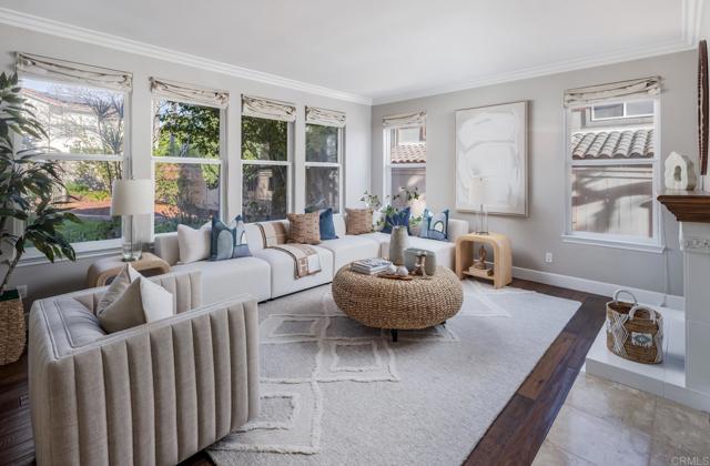 Detail Gallery Image 8 of 43 For 8092 Paseo Arrayan, Carlsbad,  CA 92009 - 5 Beds | 4/1 Baths