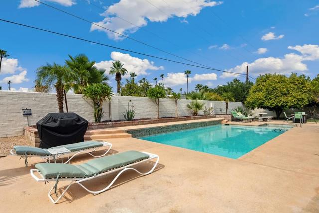 1366 E Verbena Drive, Palm Springs CA: https://media.crmls.org/mediaz/0a358e26-83a0-4d18-a549-1c0cdd25a049.jpg