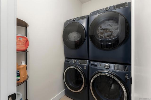 Image 33 of 40 For 5140 Los Robles Dr