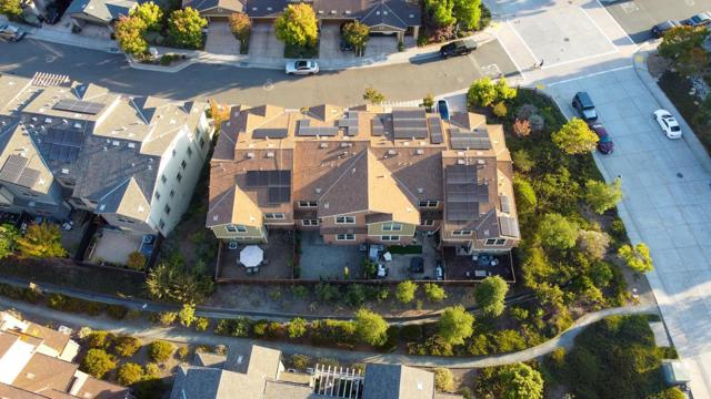 6264 Rocky Point Court, Oakland CA: https://media.crmls.org/mediaz/0a35a93d-fbc3-4aba-918c-57cebcddc82c.jpg