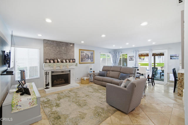 Detail Gallery Image 18 of 61 For 1288 Old Ranch Rd, Camarillo,  CA 93012 - 4 Beds | 2/1 Baths