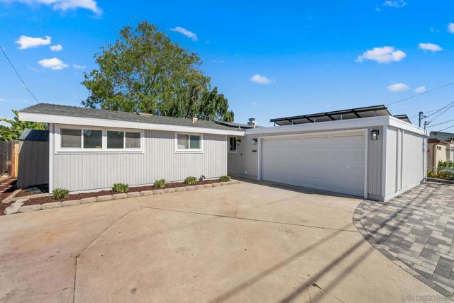 3449 Marathon Drive, San Diego CA: https://media.crmls.org/mediaz/0a36b98e-2777-488c-a5c6-fd26ed88d180.jpg