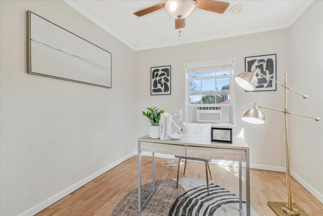 Image 7 of 30 For 871 Manor Way