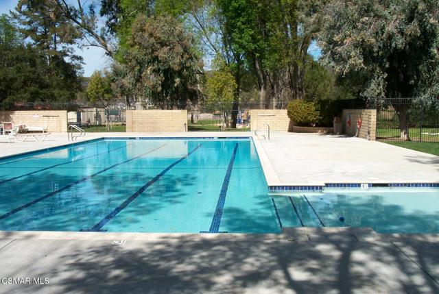 1641 Trafalgar Place, Westlake Village CA: https://media.crmls.org/mediaz/0a38c355-90b9-4d19-87e6-15d2fea9f7db.jpg
