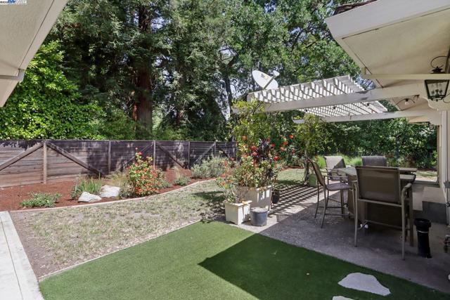 688 Danville Blvd, Danville CA: https://media.crmls.org/mediaz/0a394191-c54c-42b7-bd2f-957b0146a779.jpg