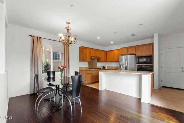 Detail Gallery Image 12 of 39 For 511 Nile River Dr, Oxnard,  CA 93036 - 4 Beds | 4 Baths