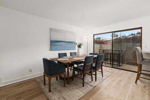 Detail Gallery Image 4 of 31 For 836 S Sierra, Solana Beach,  CA 92075 - 2 Beds | 2/1 Baths