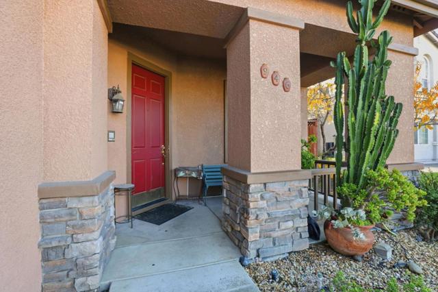 946 Martiri Court, Gilroy CA: https://media.crmls.org/mediaz/0a3d43d5-482b-4eb2-824c-f211c167fa07.jpg