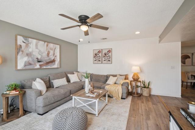 6624 Catamaran Street, San Jose CA: https://media.crmls.org/mediaz/0a3ef9d7-b2cf-4f69-88e6-c61d51bb331c.jpg