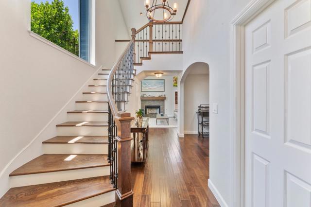 960 Oak Park Drive, Morgan Hill CA: https://media.crmls.org/mediaz/0a3f125e-9558-43b5-813c-61e33378d014.jpg