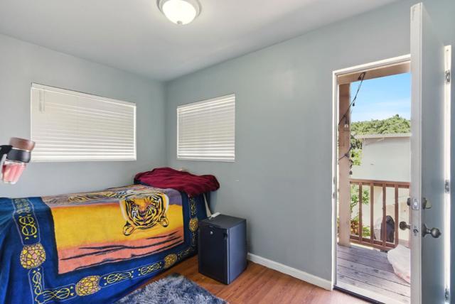 109 Dumbarton Avenue, Redwood City CA: https://media.crmls.org/mediaz/0a3f8abe-365a-4bda-b015-5918c33ca320.jpg