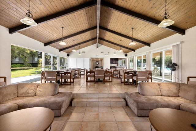 707 Fathom Drive, San Mateo CA: https://media.crmls.org/mediaz/0a3fd88e-c527-4353-ac9f-f1833a50b2c0.jpg