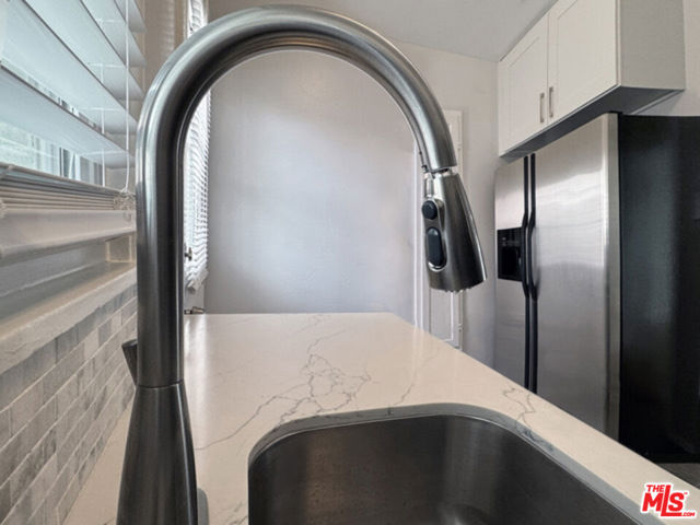 3745 S Victoria Avenue, Los Angeles CA: https://media.crmls.org/mediaz/0a40bd93-aff2-4fb4-8cc6-1641376397cf.jpg