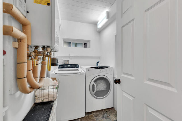 Image 15 of 60 For 25275 Norwood Drive
