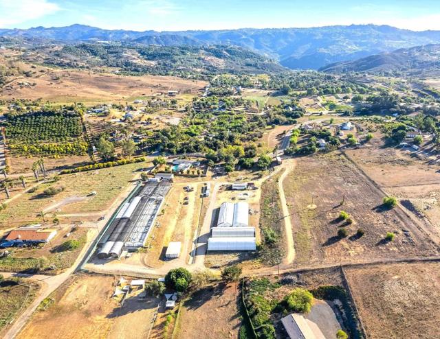 10350 West Lilac, Valley Center CA: https://media.crmls.org/mediaz/0a427a2b-0a4d-44ba-abbc-27dc3a372e04.jpg
