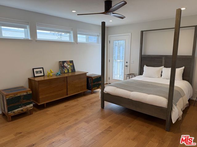 261 Highland photo 15