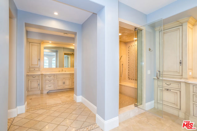 2167 Sheringham Lane, Los Angeles CA: https://media.crmls.org/mediaz/0a432092-dae2-439f-9bfc-c6fb424a8049.jpg