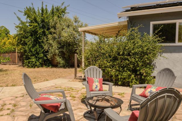 1123 Lucille Street, Livermore CA: https://media.crmls.org/mediaz/0a442da6-d9e9-43bf-b0a5-d93e9203852d.jpg