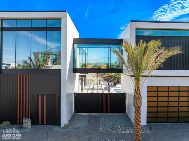 61006 Watkins Glen Dr, Thermal CA: https://media.crmls.org/mediaz/0a442eab-4b37-4335-bc11-72aa6193387a.jpg