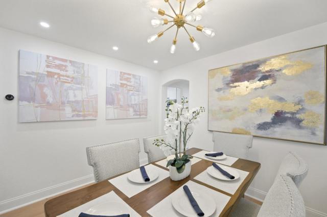 Image 28 of 59 For 545 Mill River Lane