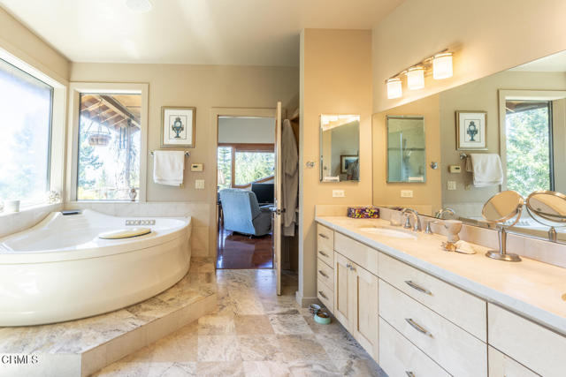23901 Pacific Heights Drive, Westport CA: https://media.crmls.org/mediaz/0a451499-3481-4489-be5e-2e1820ca7746.jpg