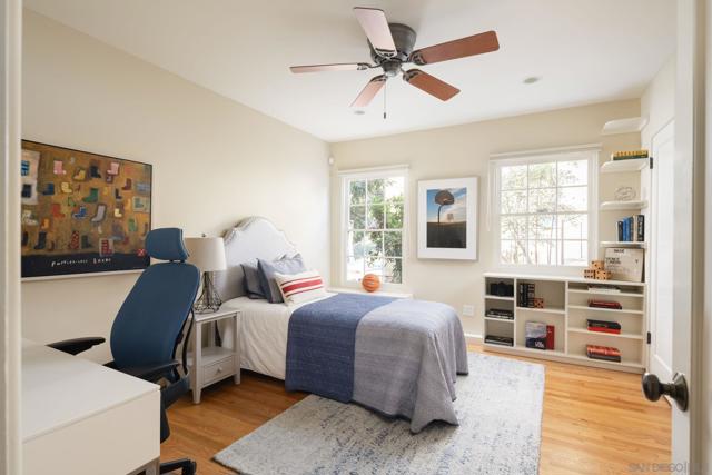 2810 Ivy Street, San Diego CA: https://media.crmls.org/mediaz/0a464750-92e8-44ae-ae9b-f66ce2647039.jpg