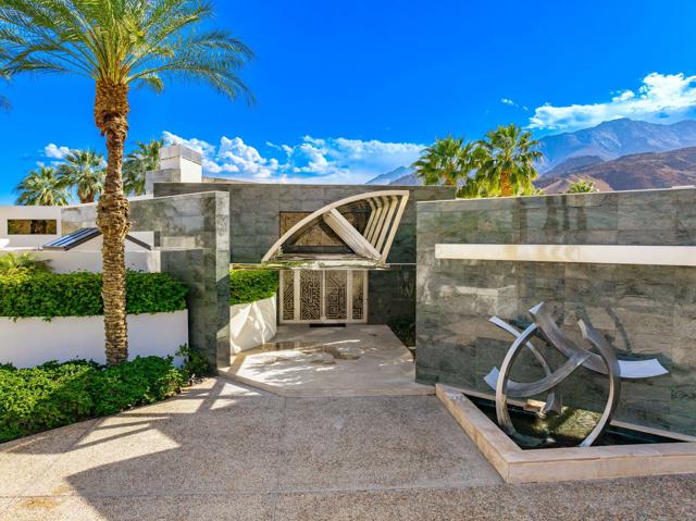 79235 Tom Fazio N Lane, La Quinta CA: https://media.crmls.org/mediaz/0a470a13-dec8-4d52-94fa-e58303f088b9.jpg