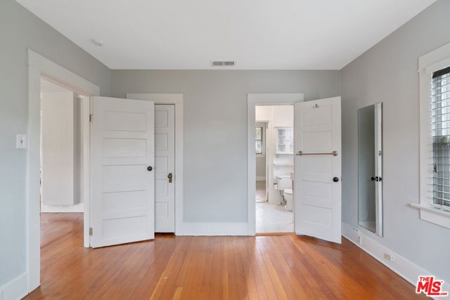 6163 Strickland Avenue, Los Angeles CA: https://media.crmls.org/mediaz/0a47bda7-8f10-4cac-aa57-aa07031076d5.jpg