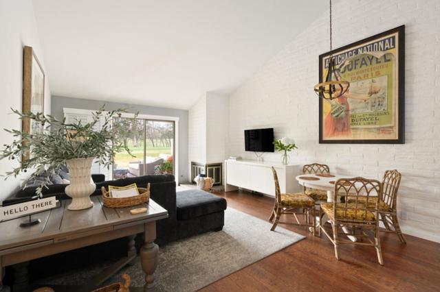 42 Fairways Drive, Napa CA: https://media.crmls.org/mediaz/0a497270-1230-4780-b9f5-1dc16ae817e4.jpg