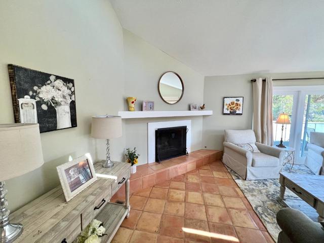 166164 Hyannis Court, Aptos CA: https://media.crmls.org/mediaz/0a4a61bf-9774-44fb-b836-db086af8f387.jpg
