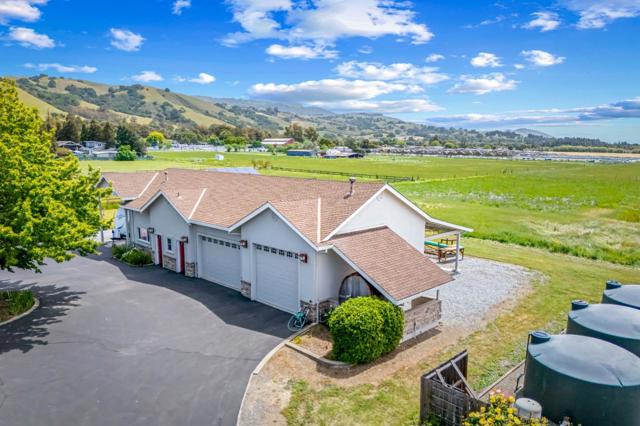 2340 Tennant Avenue, Morgan Hill CA: https://media.crmls.org/mediaz/0a4acf76-62c8-47eb-9c05-3ea0b2db6b55.jpg