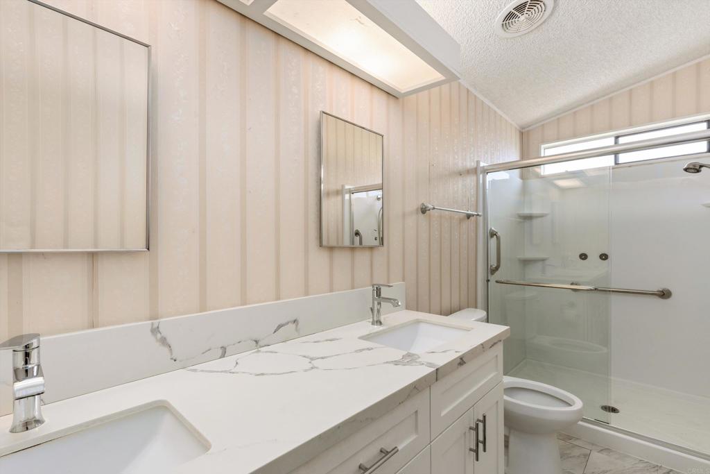3535 Linda Vista Drive - photo 18