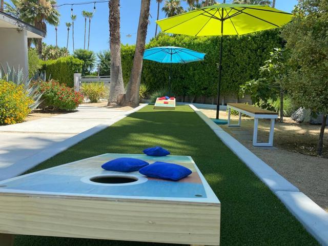 1375 S Calle Rolph, Palm Springs CA: https://media.crmls.org/mediaz/0a4b07b2-5b7e-4399-bcc3-fd707bc85925.jpg