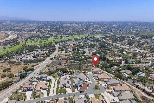 8304 The Grant Place, Bonita CA: https://media.crmls.org/mediaz/0a4b671c-67b9-430c-826f-cd0546789019.jpg
