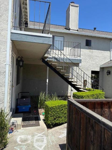 4983 Edgar Court, San Jose CA: https://media.crmls.org/mediaz/0a4c07e3-4492-45df-957c-a553550ac83c.jpg